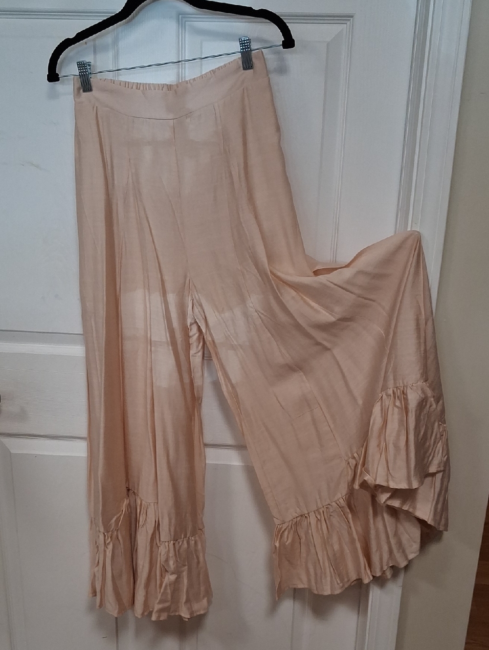 Women's Wide-Leg Ruffle Hem Pants - Cream